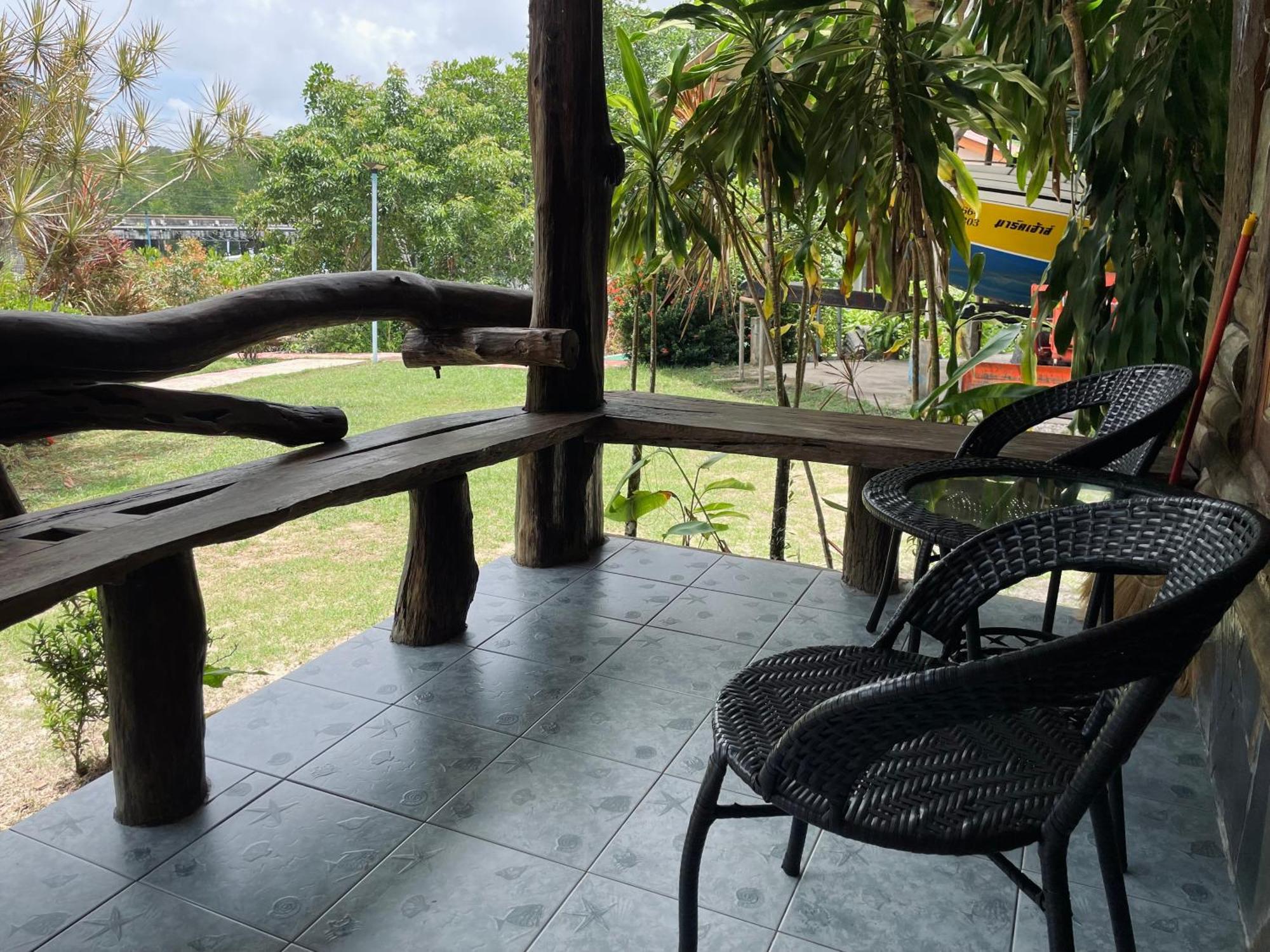 Markhouse Bungalow Ko Kut エクステリア 写真