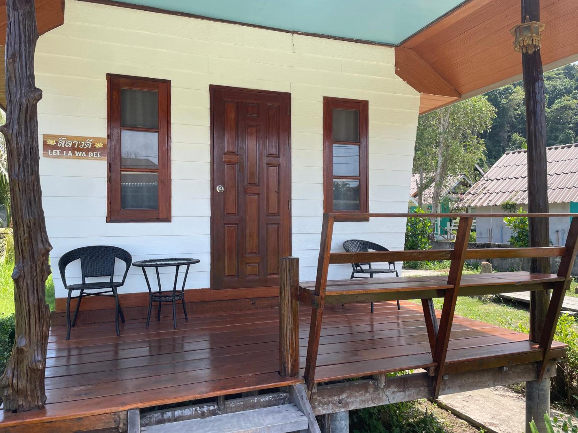 Markhouse Bungalow Ko Kut エクステリア 写真